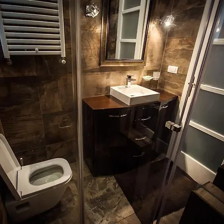 Crown - Your Royal Appartement